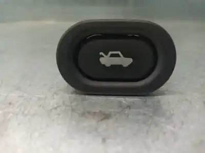 Second-hand car spare part headlights switch for saab 900 berlina 2.0 cat oem iam references 4061883