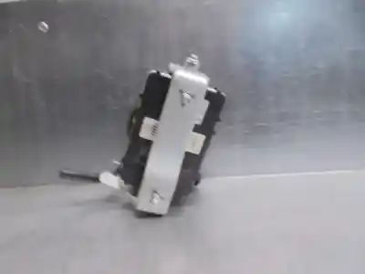 Second-hand car spare part electronic module for lexus is 200 (ds2/is2) 220d oem iam references 8904053030  2370003810