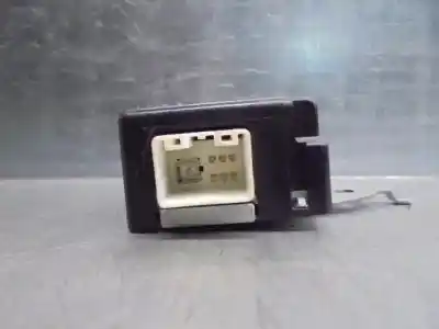 Автозапчастина б/у електронний модуль для lexus is 200 (ds2/is2) 220d посилання на oem iam 8974053051  2513003870