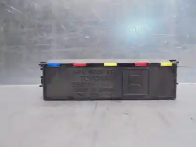 Автозапчасти б/у блок реле/предохранителей за lexus is 200 (ds2/is2) 220d ссылки oem iam 8921153020  