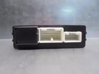 Автозапчастина б/у електронний модуль для lexus is 200 (ds2/is2) 220d посилання на oem iam 8943053011  1233006840