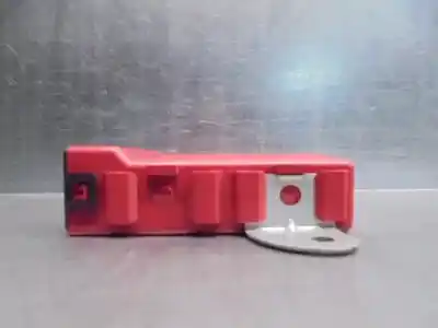 Автозапчастина б/у електронний модуль для lexus is 200 (ds2/is2) 220d посилання на oem iam 8943053011  1233006840