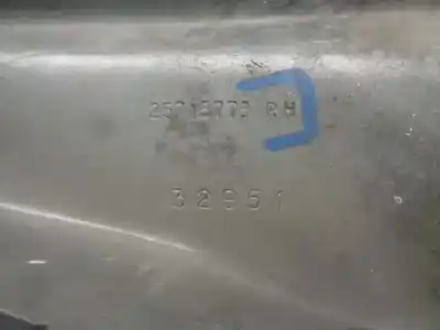 Автозапчастина б/у петля капота для cadillac srx v6 elegance посилання на oem iam 25713773  25713774