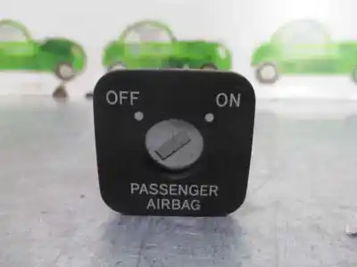 Pezzo di ricambio per auto di seconda mano interruttore disattivazione airbag per toyota corolla verso (r1) 2.2 d-4d sol riferimenti oem iam 