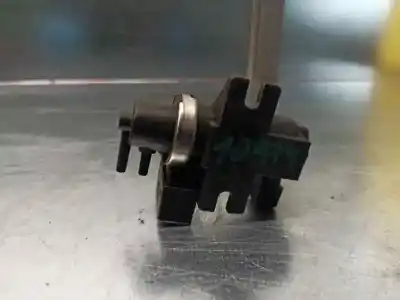 Second-hand car spare part additional air valve for land rover range rover (lm) 3.0 td6 oem iam references 72279600  2247906