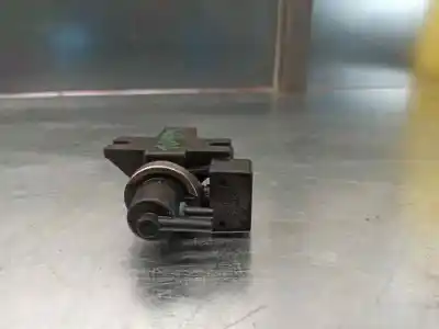 Second-hand car spare part additional air valve for land rover range rover (lm) 3.0 td6 oem iam references 72279600  2247906