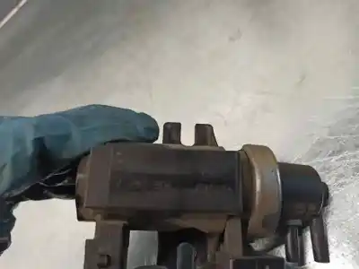 Second-hand car spare part additional air valve for land rover range rover (lm) 3.0 td6 oem iam references 72279600  2247906