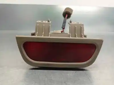 Peça sobressalente para automóvel em segunda mão farolim de travão central por kia carens 1.8 monovolumen referências oem iam ok2co51580