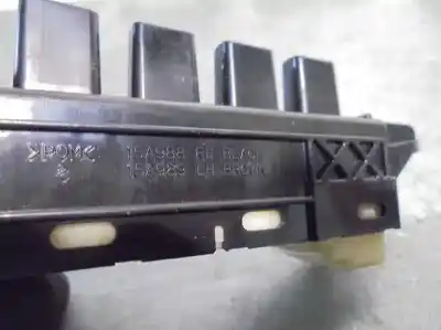 Peça sobressalente para automóvel em segunda mão comando de regulação do banco direito por lexus is 200 (ds2/is2) d-cat referências oem iam 15a988  15a988