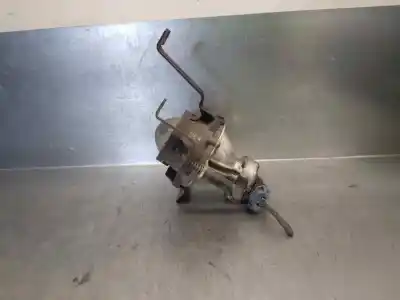 Second-hand car spare part right fog light for kia cee´d emotion oem iam references 922021h000  