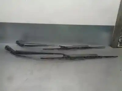 Second-hand car spare part front right windshield wiper arm for cadillac srx v6 elegance oem iam references 88958239