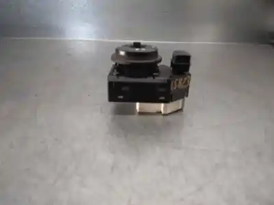 Pezzo di ricambio per auto di seconda mano controllo specchio per kia cee´d emotion riferimenti oem iam 457480  