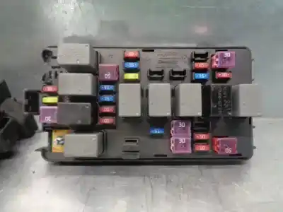Second-hand car spare part fuse box unit for chevrolet aveo 1.4 cat oem iam references 96838233  ak62109