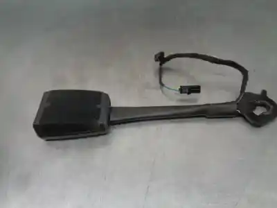 Автозапчасти б/у крюк для пояса за skoda octavia lim. (5e3) active ссылки oem iam 5g3857755b  