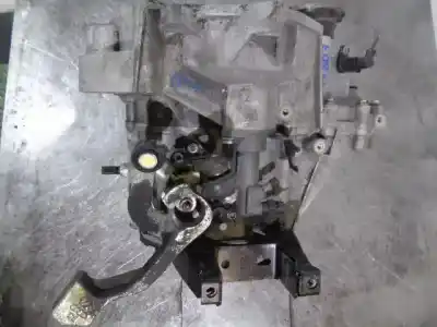Автозапчастина б/у коробка передач для skoda fabia (6y2/6y3) attractive посилання на oem iam eyw 142 eyw03010