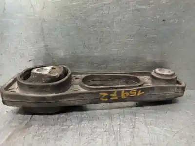 Second-hand car spare part rear engine support for dacia duster ambiance 4x2 oem iam references 8200805813  