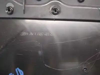 Автозапчасти б/у обивка передней правой двери за skoda superb (3v3) active ссылки oem iam 3v1867012  3v1867014ad