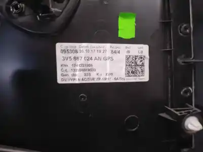Автозапчастина б/у обликка задніх правіх дверей для skoda superb (3v3) active посилання на oem iam 3v5867212  3v5867024an