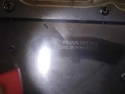 Автозапчастина б/у обликка задніх правіх дверей для skoda superb (3v3) active посилання на oem iam 3v5867212  3v5867024an