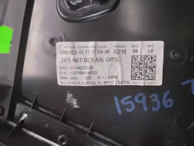 Автозапчасти б/у обивка задней левой двери за skoda superb (3v3) active ссылки oem iam 3v5867211  