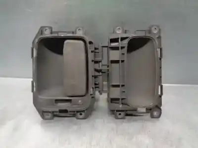 Peça sobressalente para automóvel em segunda mão puxador interior traseiro direito por mercedes-benz vito (w639) basic, combi 109 cdi compacto (639.601) referências oem iam a6397600061
