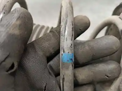 Автозапчастина б/у передній правий амортизатор для skoda superb (3v3) active посилання на oem iam 3q0413031bg  742269sp