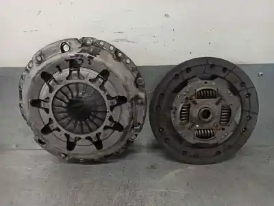 Second-hand car spare part CLUTCH KIT for FORD FOCUS BERLINA (CAP)  OEM IAM references 1746881  322041410