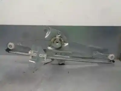 Second-hand car spare part driver left window regulator for dacia duster ambiance 4x2 oem iam references 8200733829  