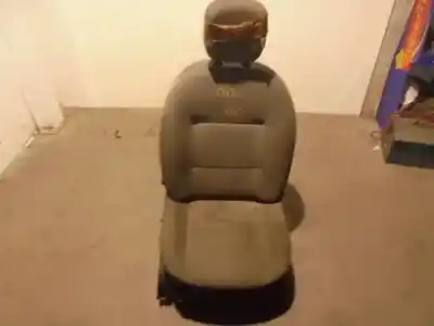 Pezzo di ricambio per auto di seconda mano sedile anteriore destro per renault twingo authentique riferimenti oem iam 