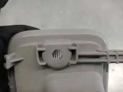 Second-hand car spare part interior light for hyundai ix20 gl classic oem iam references 928701p000  