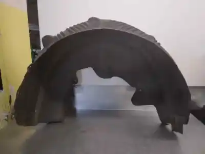 Peça sobressalente para automóvel em segunda mão cave de roda traseira direita por mercedes-benz clase e (w213) e 220 d (213.004) referências oem iam a2136909404