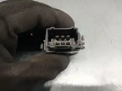 Second-hand car spare part right front power window switch for renault twingo authentique oem iam references   