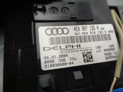 Second-hand car spare part interior light for audi a8 d3 (4e2, 4e8) 3.0 tdi quattro oem iam references 4e0907135a  51003060004
