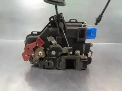 İkinci el araba yedek parçası sol arka kapi kilidi için audi a8 d3 (4e2, 4e8) 3.0 tdi quattro oem iam referansları 4e0839015  