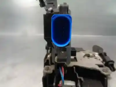 İkinci el araba yedek parçası sol arka kapi kilidi için audi a8 d3 (4e2, 4e8) 3.0 tdi quattro oem iam referansları 4e0839015  