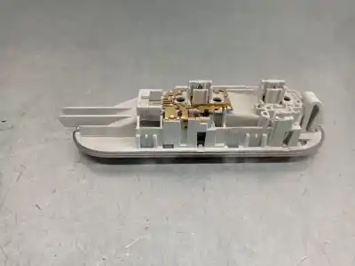 Second-hand car spare part interior light for dacia duster ambiance 4x2 oem iam references 8200073231  