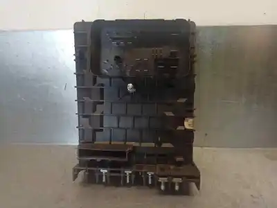 Peça sobressalente para automóvel em segunda mão caixa de fusíveis e relés por volkswagen golf v berlina (1k1) conceptline (e) referências oem iam 1k1937125