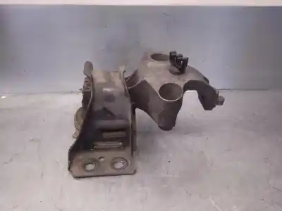 Second-hand car spare part right engine support for dacia duster ambiance 4x2 oem iam references 112849221r  