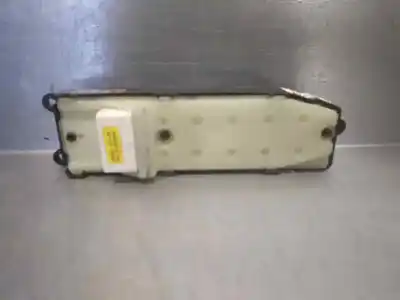 Second-hand car spare part left front power window switch for toyota avensis (_t25_) 2.0 d-4d (adt250_) oem iam references 8482005100  