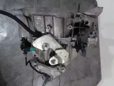 Pezzo di ricambio per auto di seconda mano riduttore per dacia duster ambiance 4x2 riferimenti oem iam tl4075 b157226 320105644r