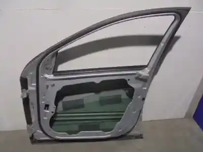 Recambio de automóvil de segunda mano de puerta delantera derecha para mercedes clase r (w251) r 350 l bluetec 4-matic (251.124) referencias oem iam a2517200205  