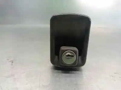 Peça sobressalente para automóvel em segunda mão puxador exterior de mala por seat terra 0.9 referências oem iam 