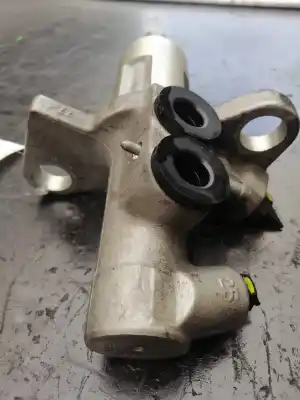 Автозапчасти б/у тормозной насос за skoda superb i (3u4) 1.9 tdi ссылки oem iam 8e0611301e  320670094