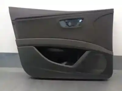 Pièce détachée automobile d'occasion garniture de porte avant gauche pour seat leon st (5f8) reference plus références oem iam 5f4867131