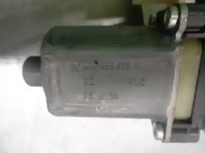 Second-hand car spare part passenger side right window regulator for seat leon st (5f8) reference plus oem iam references 5q0959802b 0130822718 bosch 5f4837462d