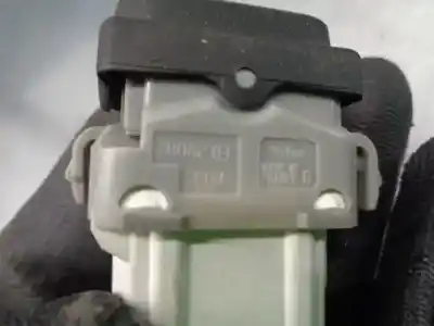 Pezzo di ricambio per auto di seconda mano interruttore per nissan qashqai / qashqai +2 i (j10, nj10, jj10e) 2.0 dci riferimenti oem iam 25210jd00a  