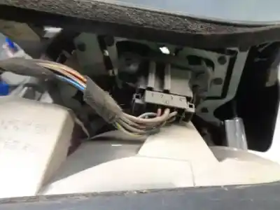 Peça sobressalente para automóvel em segunda mão farolim traseiro direito por bmw serie 3 berlina (e46) 320d referências oem iam 6907934  