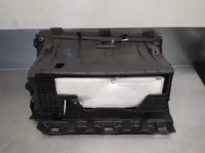 Автозапчастина б/у бардачок для hyundai i30 (pde, pd, pden) 1.0 t-gdi посилання на oem iam 84511g4000  