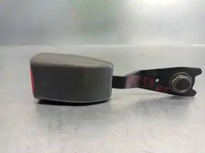 Second-hand car spare part left front seat belt buckle for mazda premacy (cp) td active oem iam references b2000