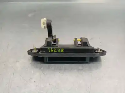 Second-hand car spare part tailgate back door handle for mazda premacy (cp) td active oem iam references c10050810d  